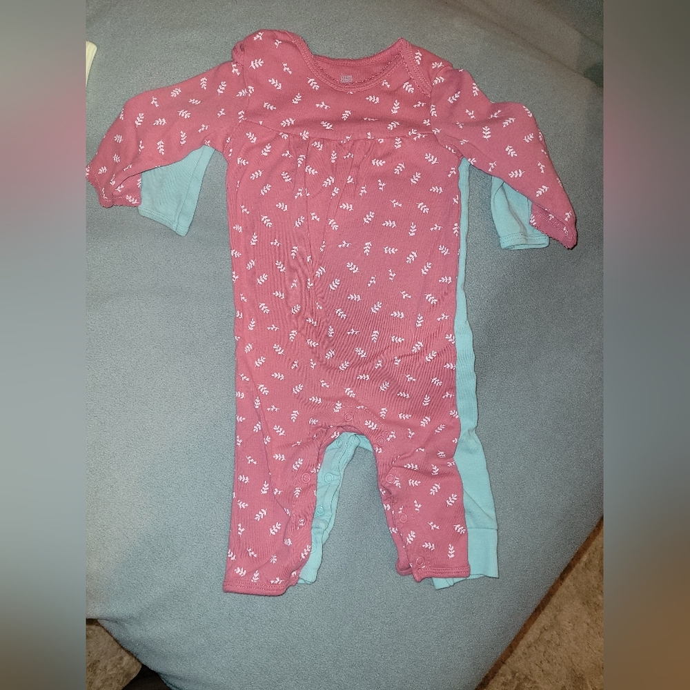 Set Of 4 - Little Girl Jammies 6 Months - Picture 7 of 10